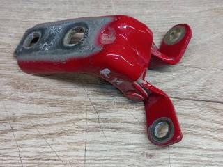 петля двери Chevrolet Camaro 6 поколение 2018, 2.0 л., бензин, 13501712