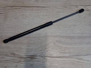 амортизатор капота Kia Sorento 2 поколение 2012, 2.4 л., бензин, МКПП, передний привод, 811701U100