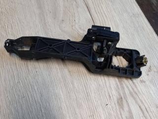 скелет ручки двери передней левой Kia Sorento 2 поколение 2012, 2.4 л., бензин, МКПП, передний привод, 826551U000