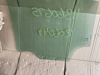 стекло двери задней правой Chevrolet Cruze 1 поколение 2012, 1.4 л., бензин, 95967116