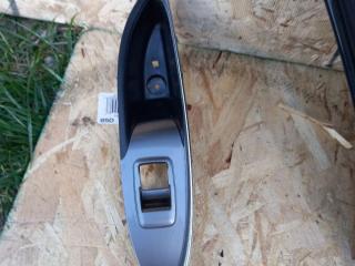 накладка блока управления стеклоподъемниками Chevrolet Malibu 9 поколение 2017, 1.5 л., бензин, 84059245