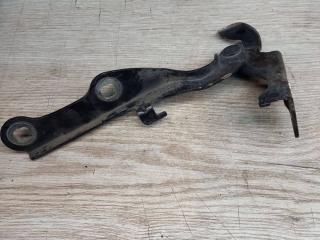 петля капота правая Chevrolet Cruze 1 поколение [рестайлинг] 2014, 1.8 л., бензин, 95406039