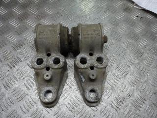 cайлентблок Audi A6 4B/C5 1998, 2.8 л., бензин, МКПП, универсал, 8E0501521H