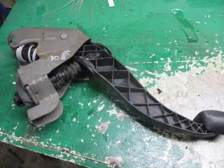 цилиндр сцепления главный Volkswagen Transporter T5 2007, 1.9 л., TDi, дизель, МКПП, микроавтобус, 7H1721059K