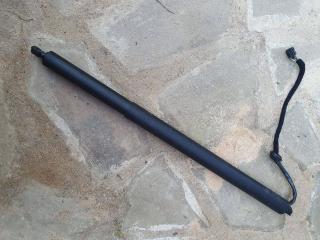 амортизатор крышки багажника (3-5 двери) Alfa Romeo Stelvio 1 поколение 2018, 2.9 л., бензин, АКПП, 505502580