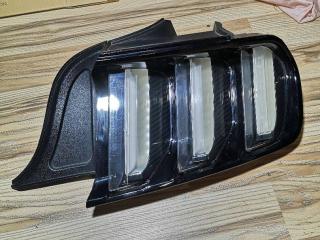 фонарь задний правый Ford Mustang 6 поколение S550 2017, 5.0 л., бензин, 6МКПП, синий, FR3B13B504, FR3B13B504B, FR3B13B504CP