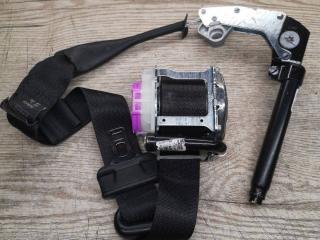 ремень безопасности Ford Mustang 6 поколение S550 2017, 5.0 л., бензин, АКПП, GR3B63612D65