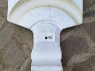 ниша запасного колеса Lexus NX 1 поколение [рестайлинг] 2019, 2.5 л., гибрид, вариатор, 1h9, полный привод, правый руль, 6477778021