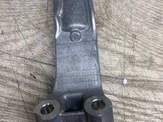 кронштейн двигателя Porsche Macan 1 поколение 2019, 3.0 л., бензин, правый руль, 9Y0199353, 9Y0199354