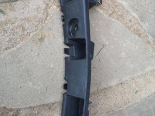 Крепление бампера переднего Ford Mustang 6 поколение S550 2017, 5.0 л., бензин, АКПП, FR3B16C066AC