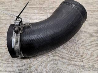 патрубок интеркулера Alfa Romeo Stelvio 1 поколение 2018, 2.9 л., бензин, АКПП, полный привод