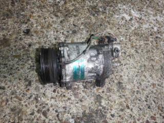 компрессор кондиционера Volkswagen Polo 3 поколение [рестайлинг] 2000, 1.4 л., бензин, 6N0820803B