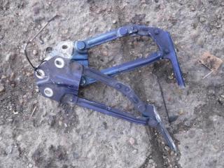 петля капота Volkswagen Touran 1 поколение 2005, 1.9 л., TDi, дизель, МКПП, минивэн