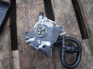 насос вакуумный Volkswagen Passat B6 2008, 2.0 л., TDi, дизель, МКПП, универсал, 03G145209
