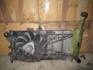 радиатор (основной) Volvo V40 1 поколение [2-й рестайлинг] 2003, 1.8 л., i, бензин, МКПП, универсал