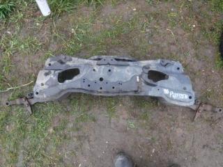 балка подвески передняя (подрамник) Honda Accord 5 поколение 1996, 1.8 л., бензин