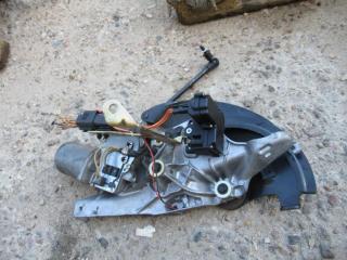 моторчик (насос) подъема крышки багажника (3-5 двери) Chrysler Grand Voyager 4 поколение 2002, 2.5 л., CRDi, дизель, МКПП, минивэн, 40462412