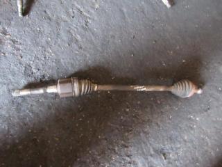 полуось передняя правая (приводной вал, ШРУС) Chrysler Grand Voyager 4 поколение 2002, 2.5 л., CRDi, дизель, МКПП, минивэн