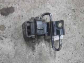 петля двери Volkswagen Touareg 1 поколение 2003, 7L0833411