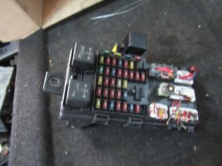 блок предохранителей Hyundai Santa Fe 1 поколение (SM) 2002, 2.0 л., CRDi, дизель, МКПП, внедорожник 5 дв., 95400-26500