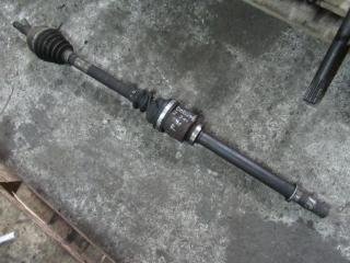 полуось передняя правая (приводной вал, ШРУС) Renault Megane 2 поколение 2004, 2.0 л., i, бензин