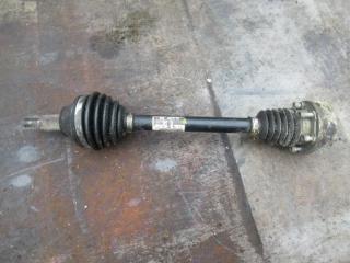 полуось передняя левая (приводной вал, ШРУС) Volkswagen Fox 2 поколение 5Z 2007, 1.2 л., i, бензин, МКПП, хетчбэк 5 дв., 6QE407271H