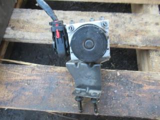 блок ABS Volkswagen Polo 4 поколение 2005, 1.2 л., i, бензин, МКПП, хетчбэк 5 дв., 6Q0614117S