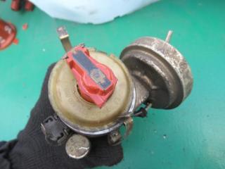 распределитель зажигания (трамблёр) Audi 80 B3 1989, 1.8 л., бензин, 0231176070