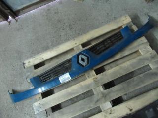 решетка радиатора Renault Kangoo 1 поколение 2002