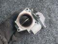 заслонка дроссельная Volkswagen Passat B6 2008, 1.9 л., TDi, дизель, 03G128063G - фото №2