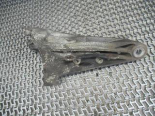 кронштейн двигателя Volkswagen Transporter T5 2008, 2.5 л., TDi, дизель, МКПП, микроавтобус, 7H0199370P