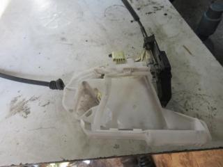 замок двери передней правой Volkswagen Passat B6 2006