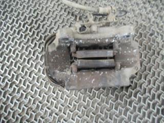 суппорт задний правый Volkswagen Touareg 1 поколение 2005, 3.0 л., TDi, дизель, МКПП, внедорожник 5 дв.