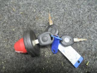 пробка топливного бака Volkswagen Transporter T4 1998, 701201553