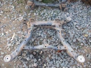 балка подвески задняя Volkswagen Touareg 1 поколение 2005, 3.0 л., TDi, дизель, МКПП, внедорожник 5 дв., 7L0500041