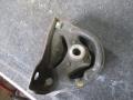 подушка крепления двигателя Honda Civic 6 поколение (EJ/EK/EM) 1996, 1.4 л., i, бензин, МКПП, хетчбэк 5 дв. - фото №4