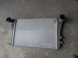 интеркулер Volkswagen Passat B6 2006, 2.0 л., TDi, дизель, 1K0145803T