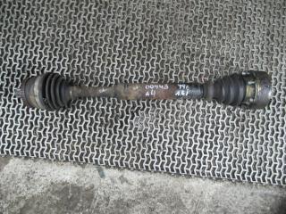 полуось передняя правая (приводной вал, ШРУС) Audi A4 B5 1999, 1.6 л., бензин, МКПП, седан