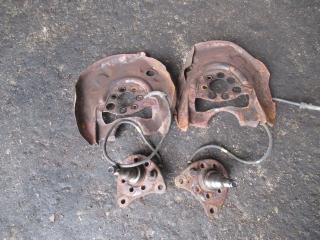 ступица задняя Volkswagen Passat B3 1989