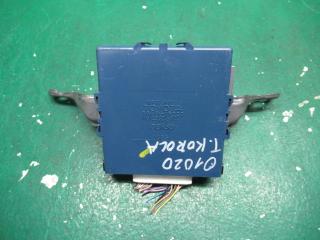 блок комфорта Toyota Corolla Verso 2 поколение AR10 2007, 2.2 л., дизель, МКПП, минивэн, 896180F020