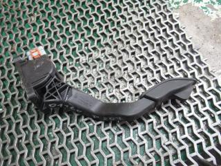 педаль Peugeot 207 1 поколение [рестайлинг] 2011, 1.4 л., i, бензин, МКПП, хетчбэк 5 дв., 9671433680