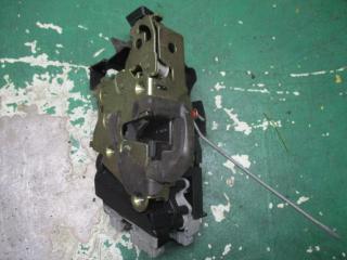 замок двери передней левой Peugeot 605 1 поколение 1994, 2.1 л., дизель