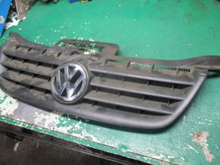 решетка радиатора Volkswagen Touran 1 поколение 2005, 1T0853651A
