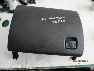 бардачок Opel Omega B 1998, 2.0 л., i, бензин, МКПП, седан