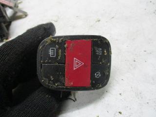 кнопка аварийной сигнализации Peugeot Bipper 1 поколение 2012, 1.3 л., HDi, дизель, АКПП, фургон