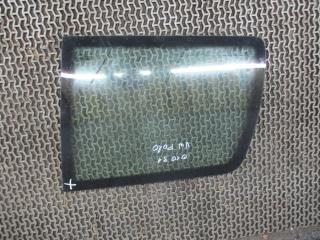 стекло кузовное боковое правое Volkswagen Polo 3 поколение 1999, 1.4 л., i, бензин, МКПП, универсал