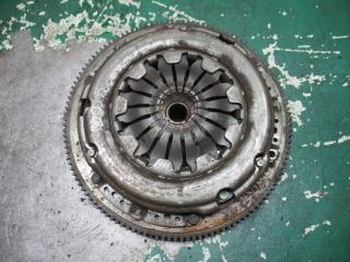 маховик Volkswagen Polo 4 поколение 2005, 1.6 л., бензин, R03010527D