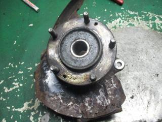 ступица передняя правая Kia Sorento 1 поколение 2005, 3.5 л., i, бензин, АКПП, внедорожник 5 дв.