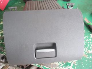 бардачок Ford Focus 1 поколение [рестайлинг] 2005, 2.0 л., дизель, МКПП, хетчбэк 5 дв., 4M51A06044AEW