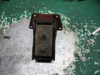 подушка крепления двигателя IVECO Daily 2 поколение 1995, 2.5 л., дизель, МКПП, фургон